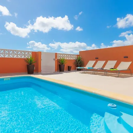 Tranquila Con Piscina Privada * كاليتا ذي فوستي