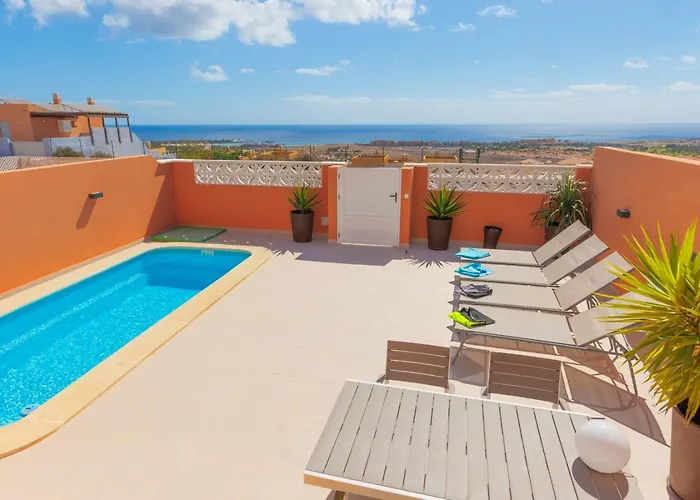 Tranquila Con Piscina Privada Villa
