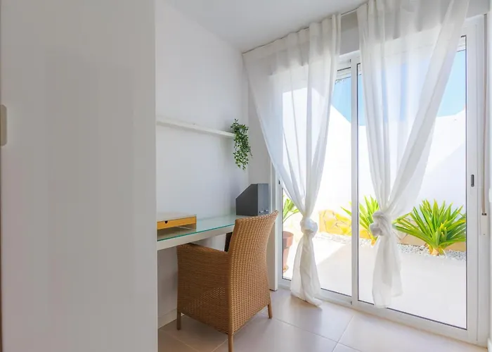 Tranquila Con Piscina Privada