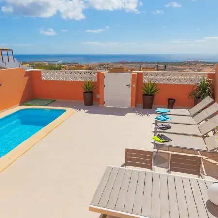 Tranquila Con Piscina Privada Villa *